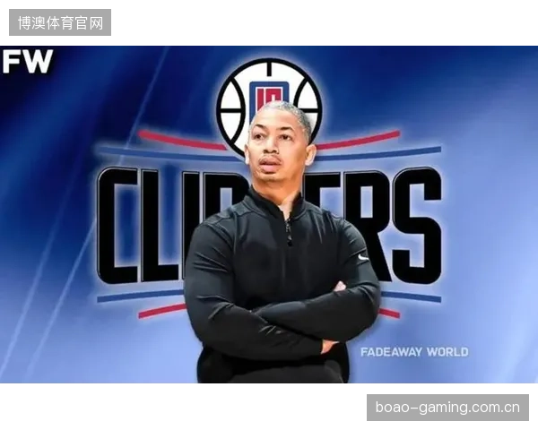 泰伦·卢用人遭质疑！快船轮换被喷“打铁机”